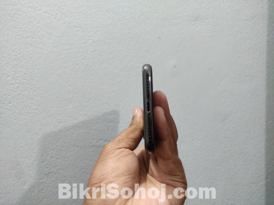 iPhone X 64gb with Box